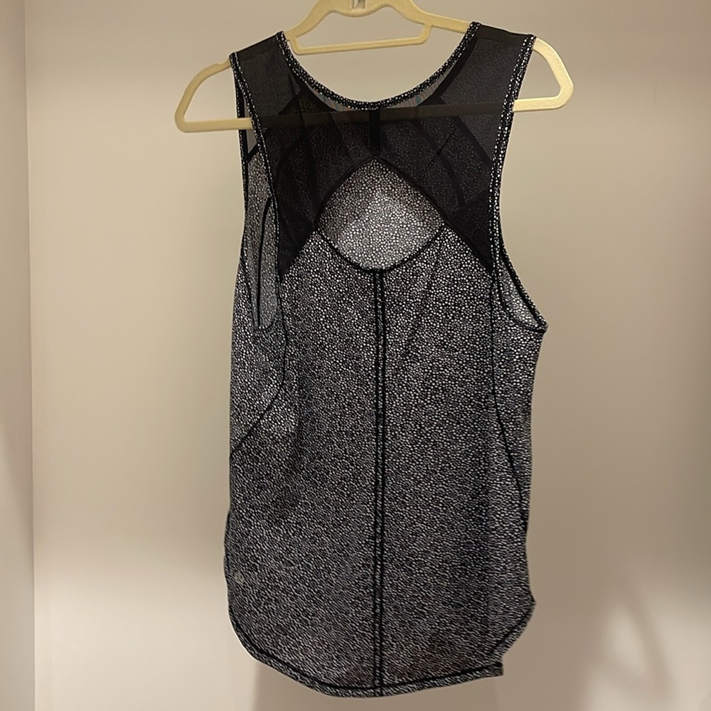 Lululemon Top - Picture 3 of 11